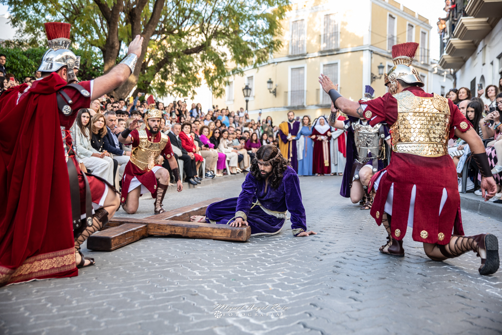 Viernes Santo: Al caer la tarde, Alhaurín cae a tus pies “Padre Jesús”