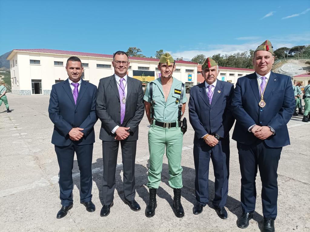 Notoria presencia de nuestra Real Hermandad en el Sábado Legionario del II Tercio