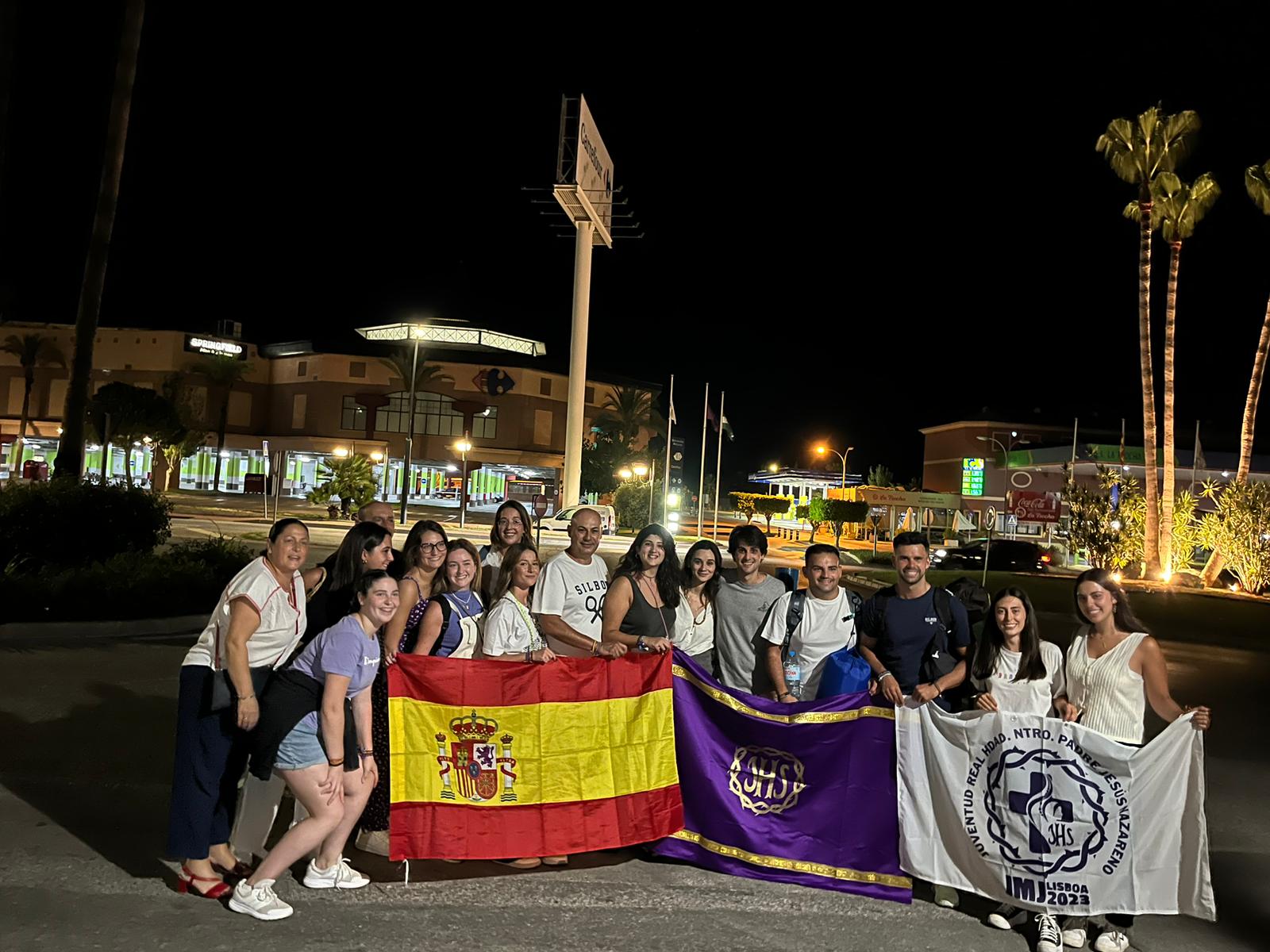 Nuestros jóvenes representan a la Hermandad en la Jornada Mundial de la Juventud en Lisboa.