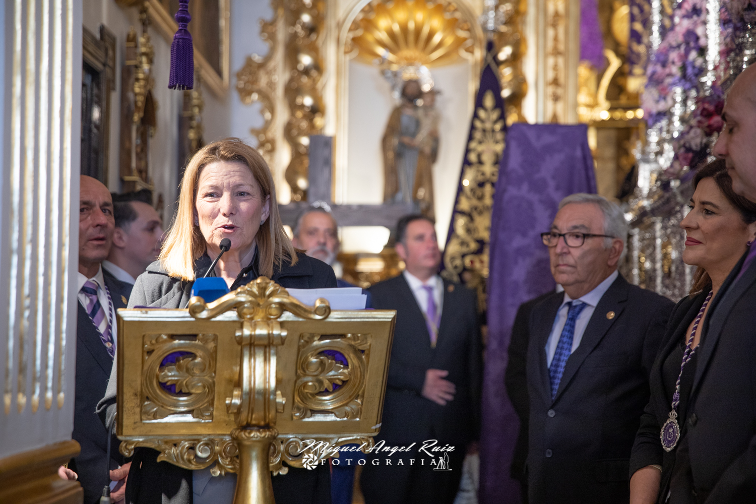 Acto vela solidaria, asociación Alhmer