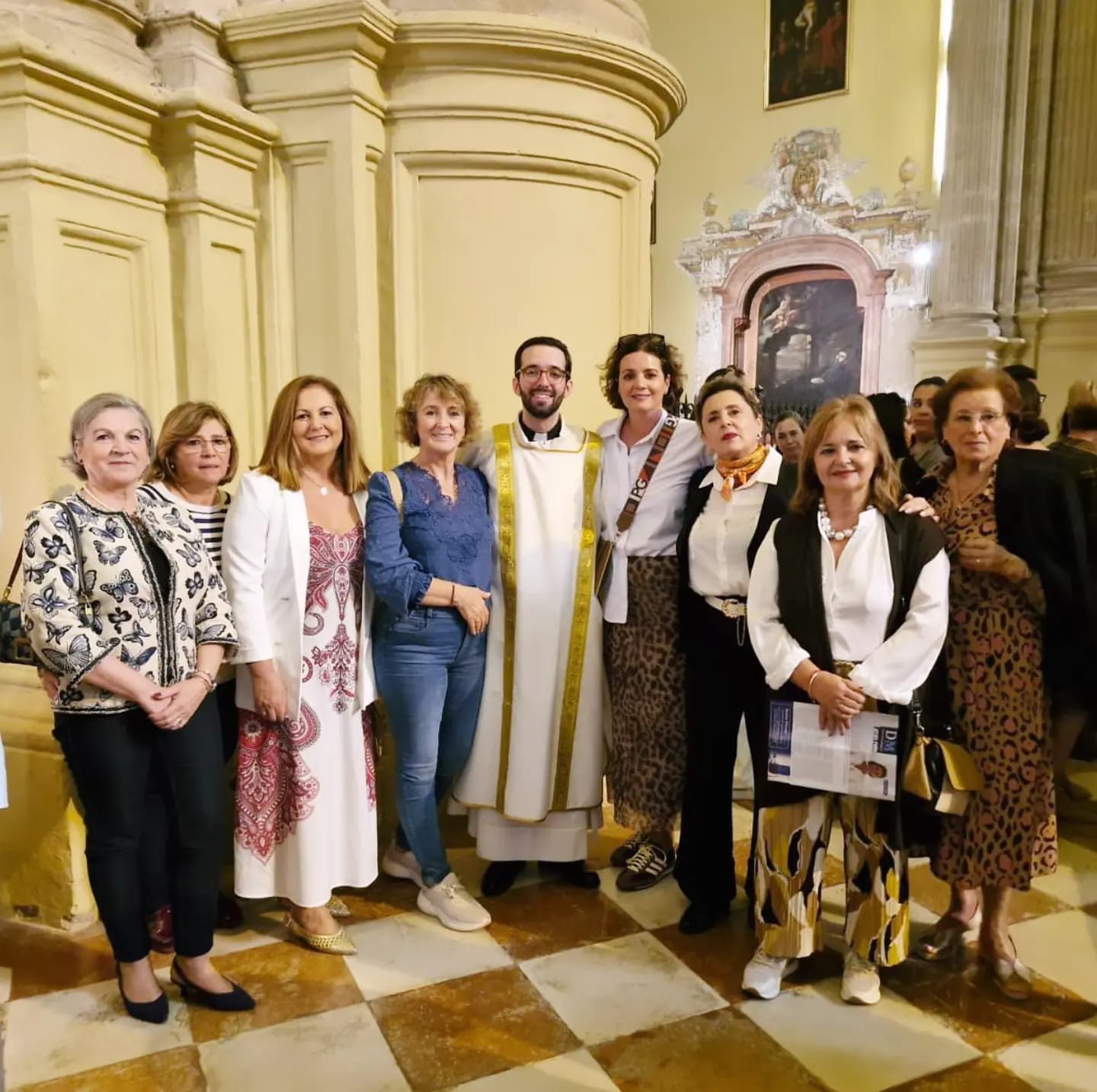 Nuestra hermandad estuvo presenta en la ordenación de nuevos diáconos en la Catedral